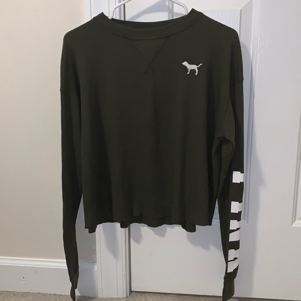 *NWT* Victoria’s Secret Pink waffle knit cropped long sleeve top